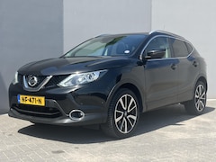 Nissan Qashqai - 1.2 Tekna / Trekhaak (1.200KG) / Airco / Panoramadak / Bluetooth / Full-Map Navigatie / St