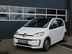 Volkswagen e-Up! - e-up Style pdc, camera, verw. stoelen, Soh 90, 63%, BTW auto, dealer onderhouden
