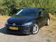 Volkswagen Golf - 1.5 TSI Highline Business R / AUTOMAAT/ LED /