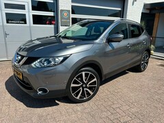 Nissan Qashqai - 1.2 Tekna 360CAMERA|PANODAK|LEER|NAVI|CRUISE|TREKHAAK