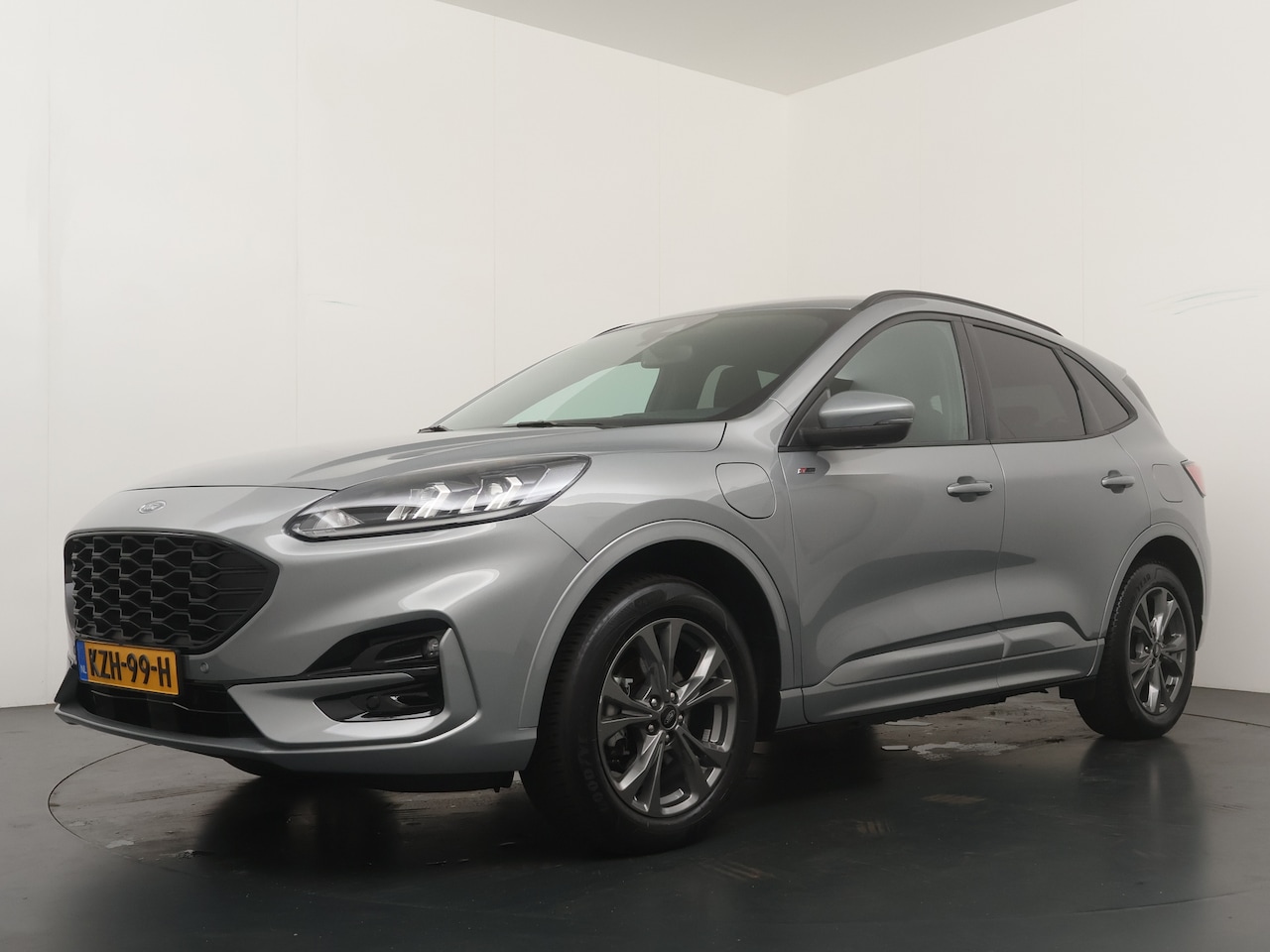 Ford Kuga - 2.5 PHEV ST-Line | Winter Pack | Camera | Navi | Clima | Cruise | 4 Seiz. banden | SOH 97, - AutoWereld.nl