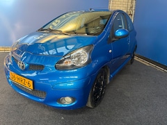 Toyota Aygo - 1.0-12V Dynamic Blue Automaat Nieuwe APK