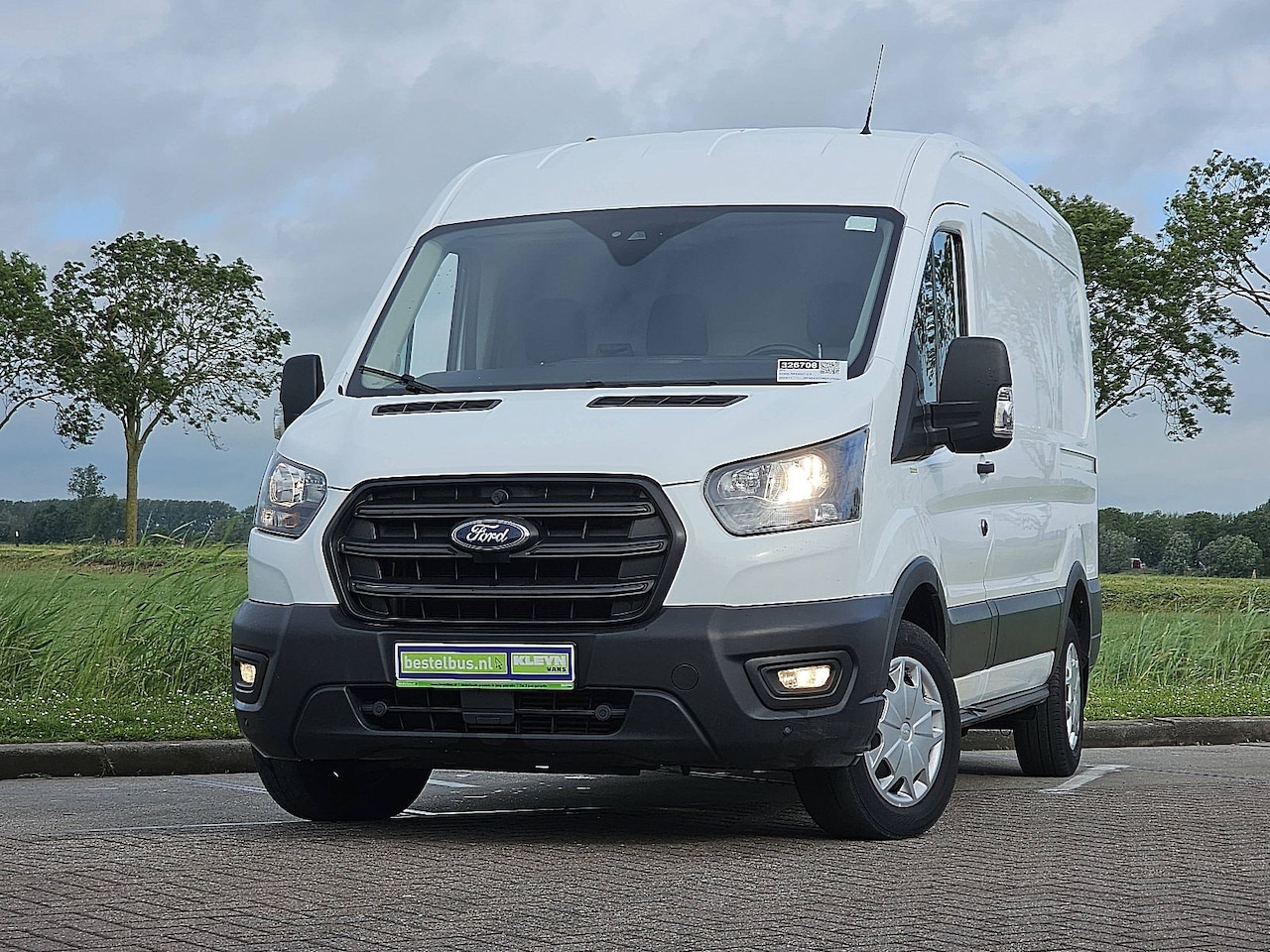 Ford Transit - 2.0 L2H2 Automaat Euro6! - AutoWereld.nl