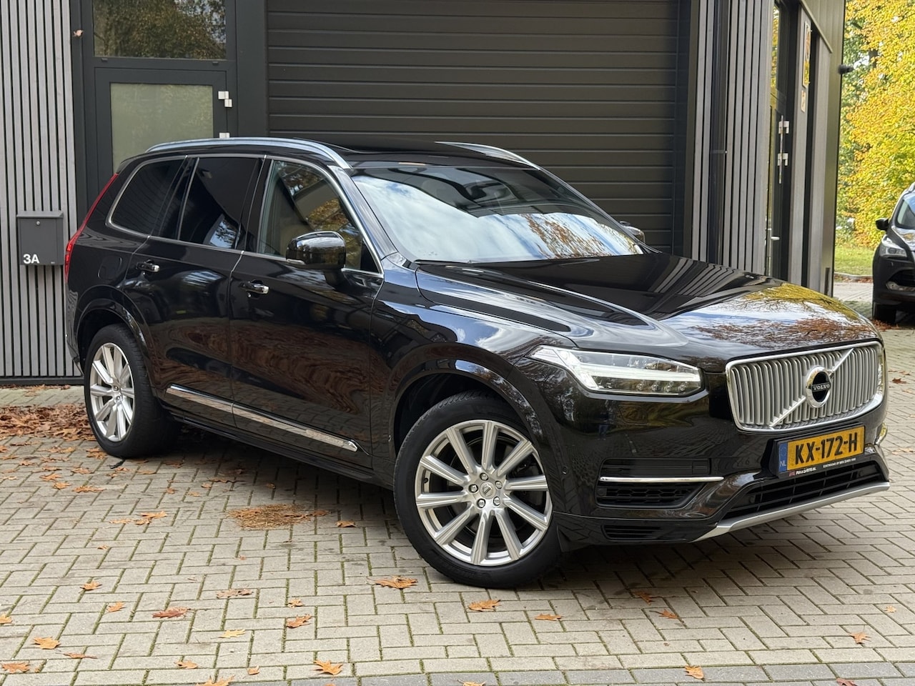 Volvo XC90 - 2.0 T8 AWD Inscription Zevenzitter | 2e eigenaar | Luchtvering | Panoramadak | Head-up dis - AutoWereld.nl