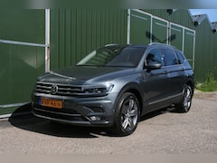 Volkswagen Tiguan Allspace - 1.4 TSI Highline Business 7 persoons. LEER, NAVI, PANO, CLIMA, TREKHAAK