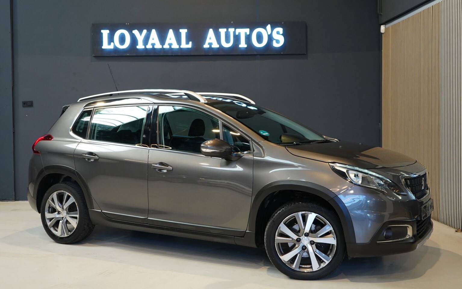 Peugeot 2008 - 1.2 PureTech Allure | NAVI | XENON | AIRCO | CRUISE | PDC | APK. - AutoWereld.nl