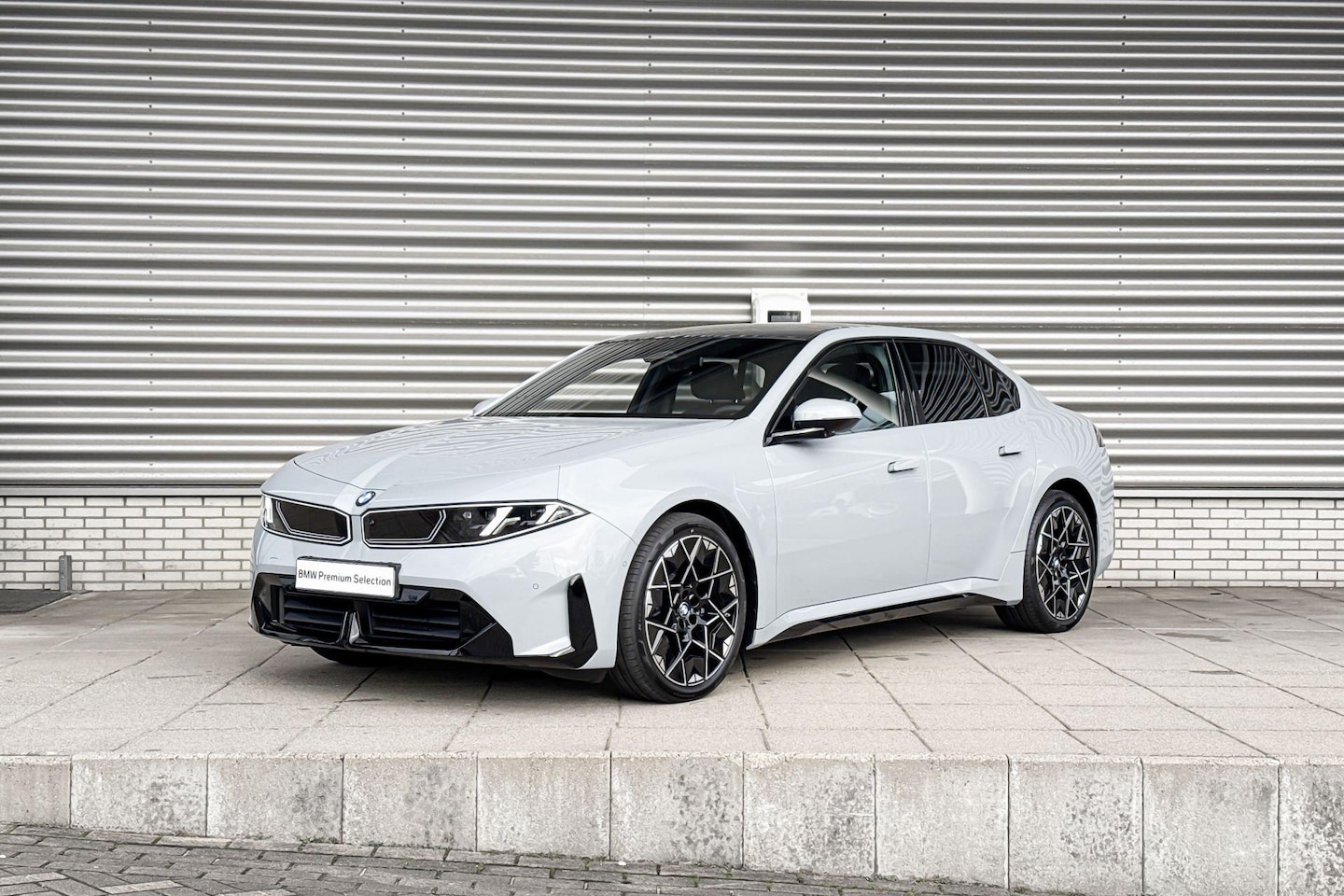 BMW i3 - 50 xDrive First Edition 113.4 kWh Huisselectie - AutoWereld.nl
