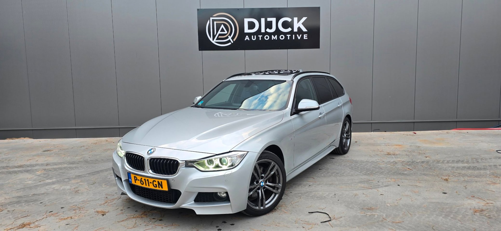 BMW 3-serie Touring - 330d xDrive High Executive M-Sport|PANO LEDER NAVI-PROF - AutoWereld.nl