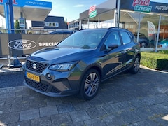 SEAT Arona - 1.0 TSI 95pk Style Carplay navigatie, All Season banden