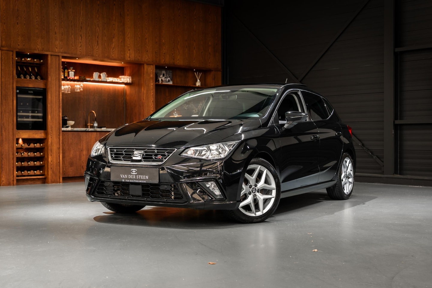 SEAT Ibiza - 1.0 TSI FR Business Intense Keyless | Adapt. Cruise - AutoWereld.nl