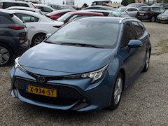 Toyota Corolla Touring Sports - 1.8 Hybrid Active Keyless Camera BTW Auto Dealer Onderhouden Winterbanden Adaptief Cruise
