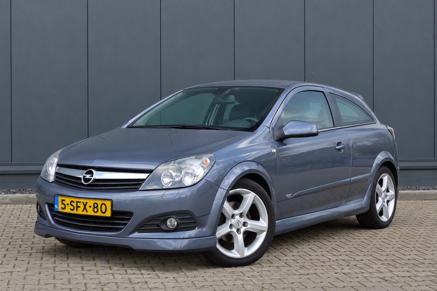 Opel Astra GTC - 1.6 Enjoy 1.6 Enjoy - AutoWereld.nl