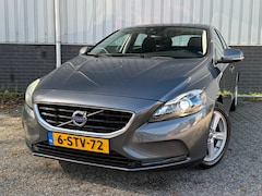 Volvo V40 - 1.6 D2 Momentum Navi Clima Cruise NAP stoelverwarming