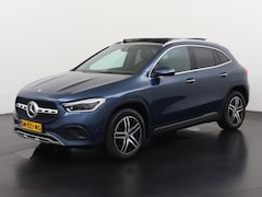 Mercedes-Benz GLA-Klasse - 250e Progessive | Panoramadak | Adaptief Cruise | Camera | Zondag Open