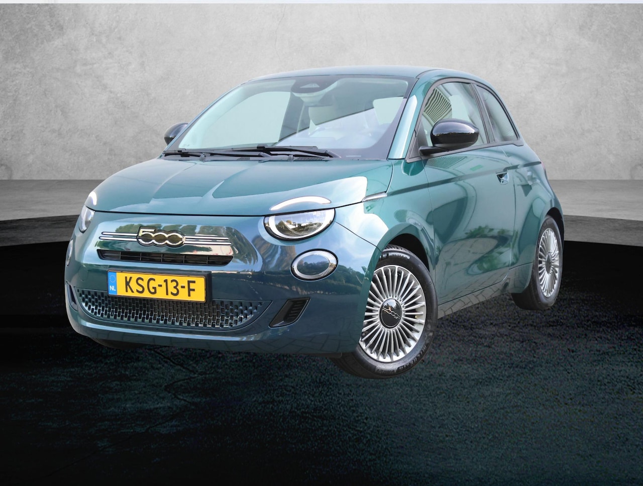 Fiat 500 - 1.0 Hybrid Icon | Carplay | LM Velgen | 8 jaar garantie! |PDC A | - AutoWereld.nl
