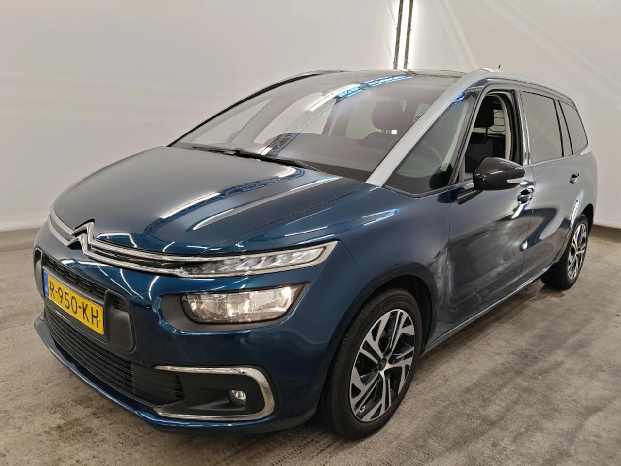 Citroën Grand C4 SpaceTourer - BWJ 2024 1.2 131 PK Business KOMT BINNEN !! - AutoWereld.nl