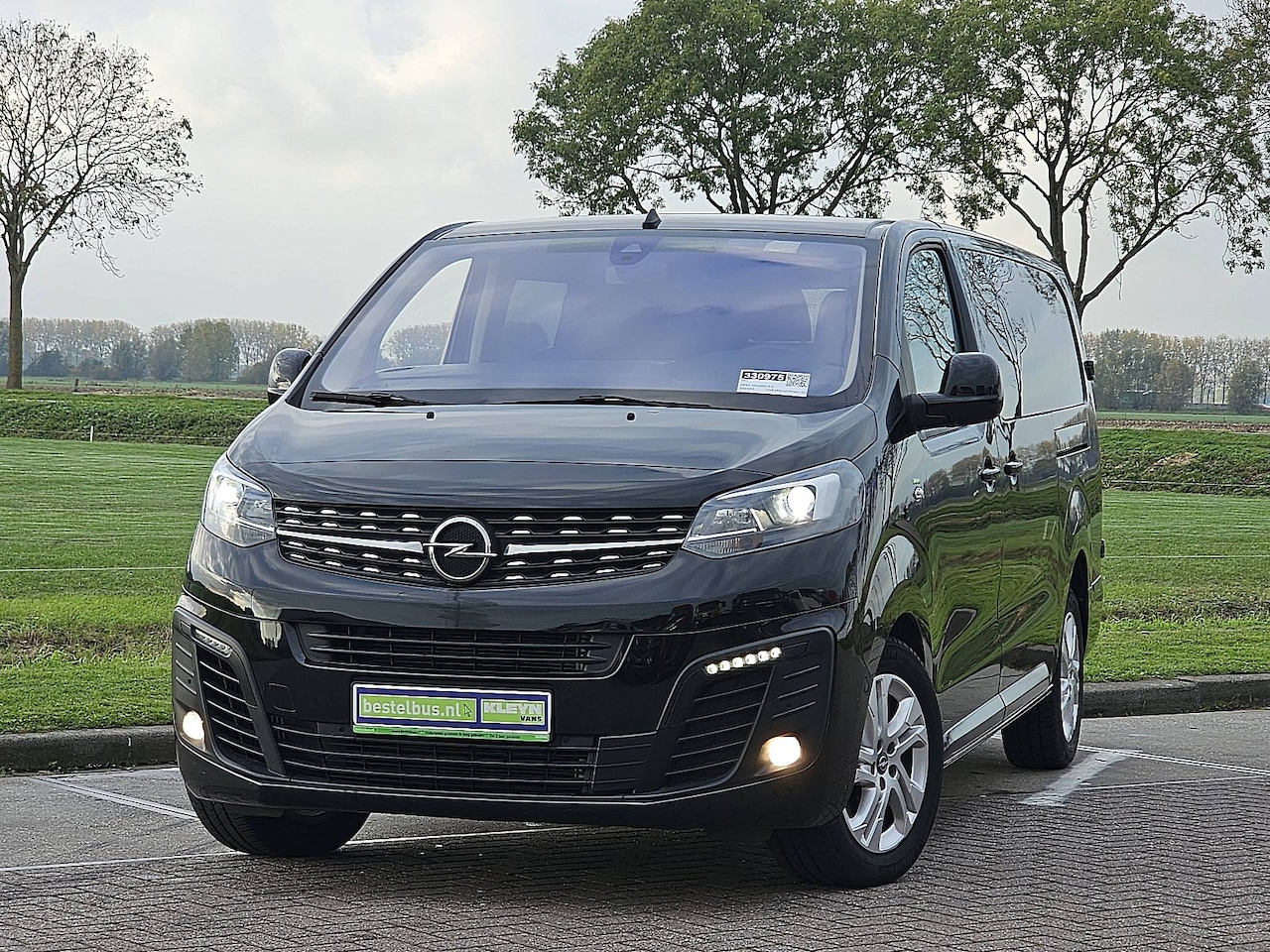 Opel Vivaro - 2.0 L3 XL MARGE Dubbele Cabine Automaat Airco Xenon Lm-Velgen 2xZijdeur 177Pk Euro6! - AutoWereld.nl