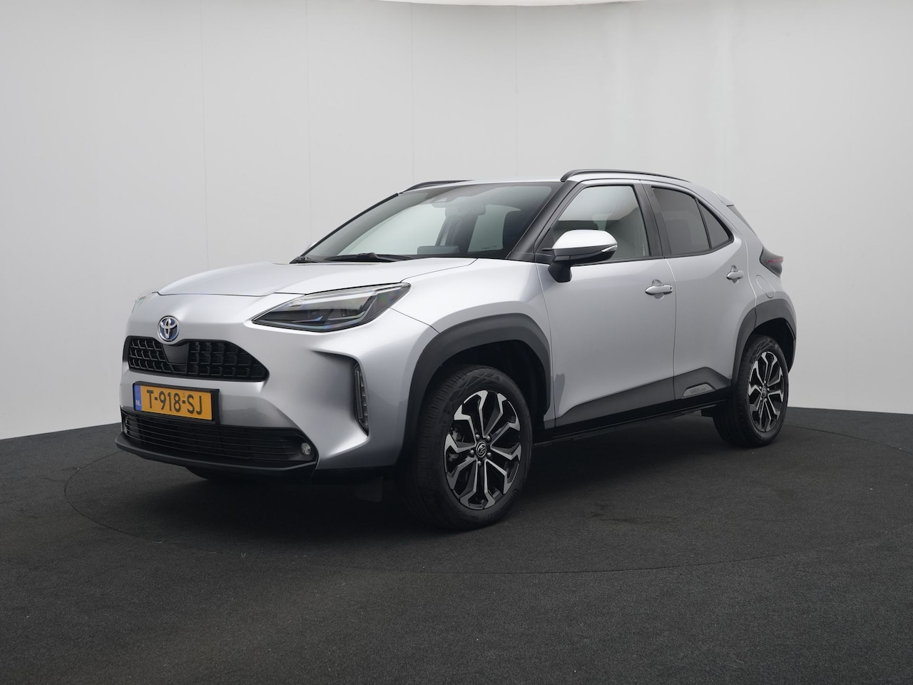 Toyota Yaris Cross - 1.5 Hybrid Dynamic | NL Auto | Cruise Control Adaptief | Achteruitrijcamera | - AutoWereld.nl