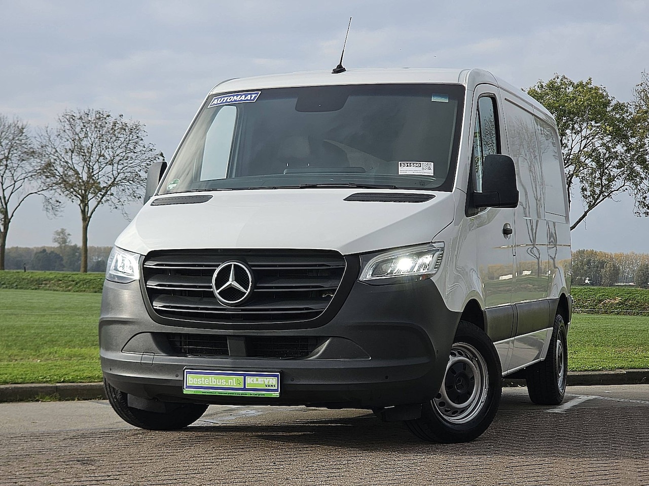 Mercedes-Benz Sprinter - 315 L1H1 LED Automaat Mbux Airco Camera Apple Carplay Cruise Control Parkeersensoren Euro6 - AutoWereld.nl