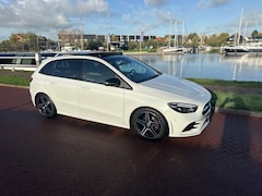 Mercedes-Benz B-klasse - 180 Business Solution AMG