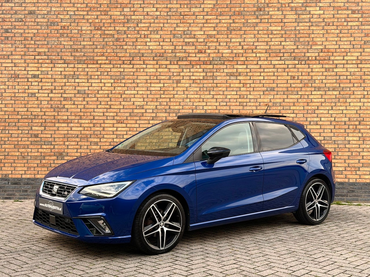 SEAT Ibiza - 1.5 TSI EVO FR 150pk Pano Acc Beats Cam Led Alca - AutoWereld.nl