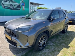 Toyota Yaris Cross - 1.5 Hybrid Adventure l Nieuwstaat l Dealeronderhouden l Stoel en Stuurverwarming l Dodehoe