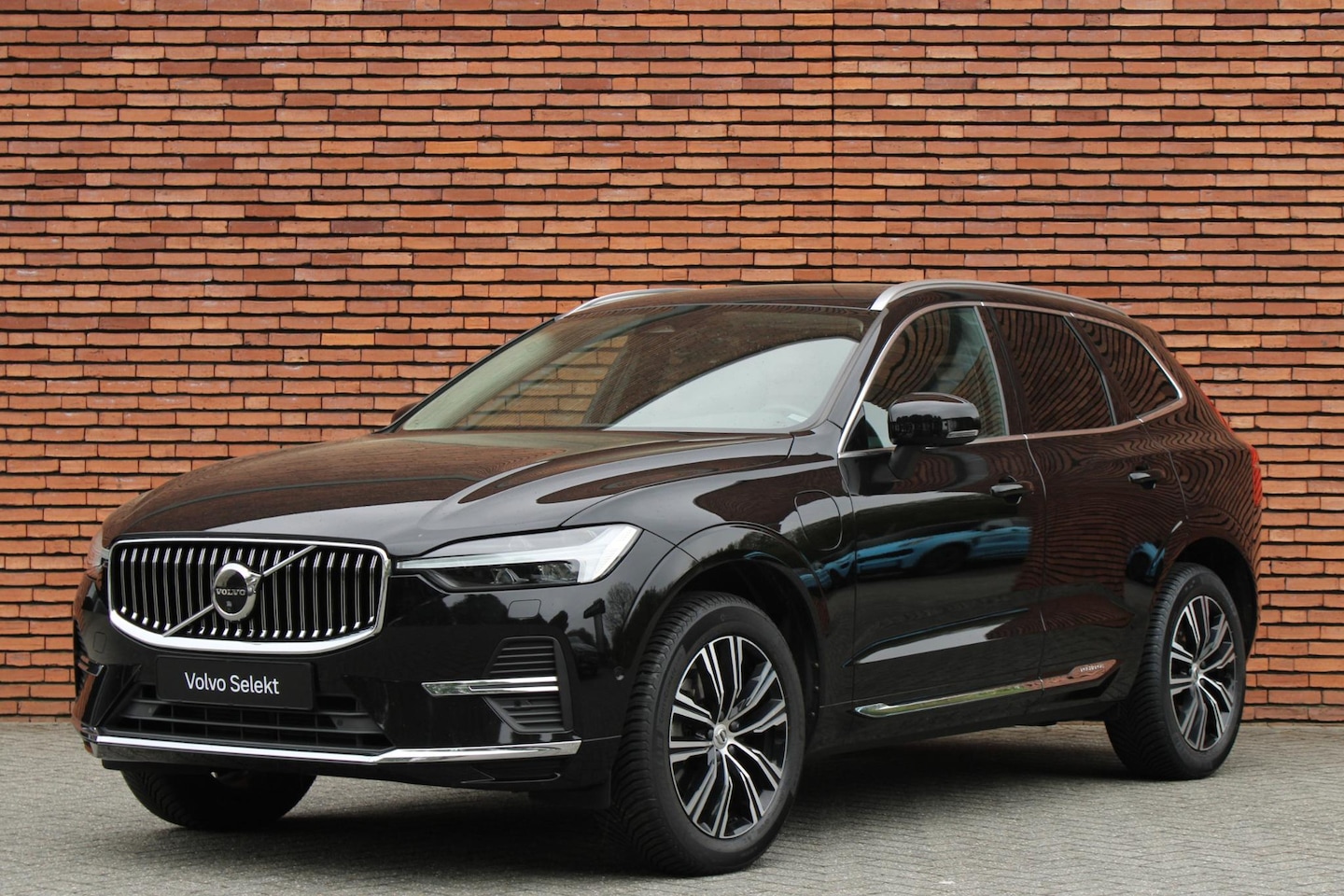 Volvo XC60 - T6 Plug-in hybrid AWD Inscription Exclusive | Panoramadak | Stoel- en stuurverwarming | Pa - AutoWereld.nl