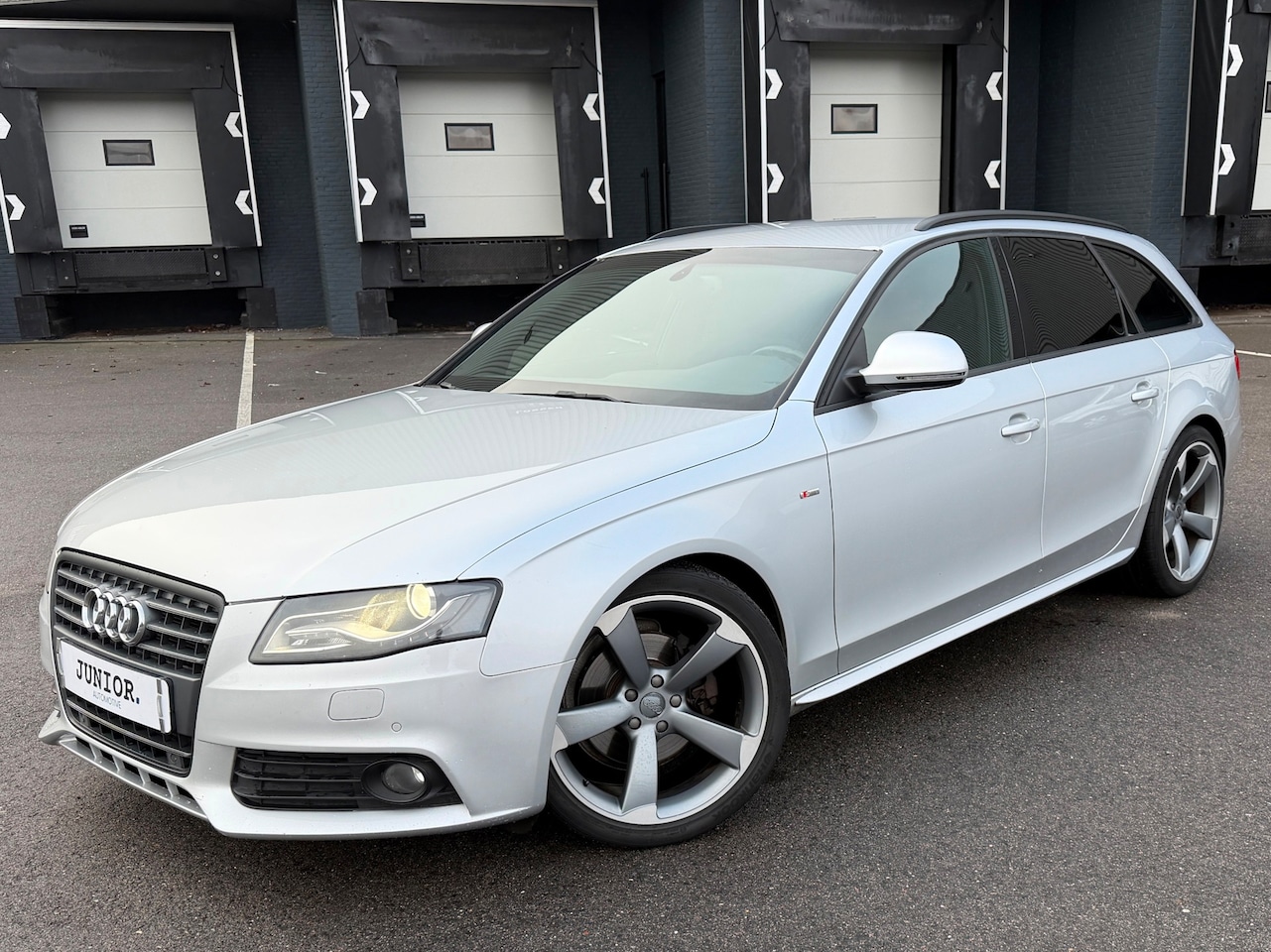 Audi A4 Avant - 1.8 TFSI 3X S-LINE AUTOMAAT/KEYLES/CAMERA/XENON - AutoWereld.nl