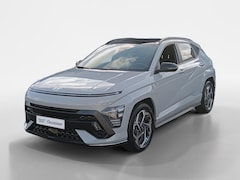 Hyundai Kona - 1.6 GDI HEV N Line Sky | Apple Carplay/Android Auto | Kunstlederen/suede bekleding | Licht