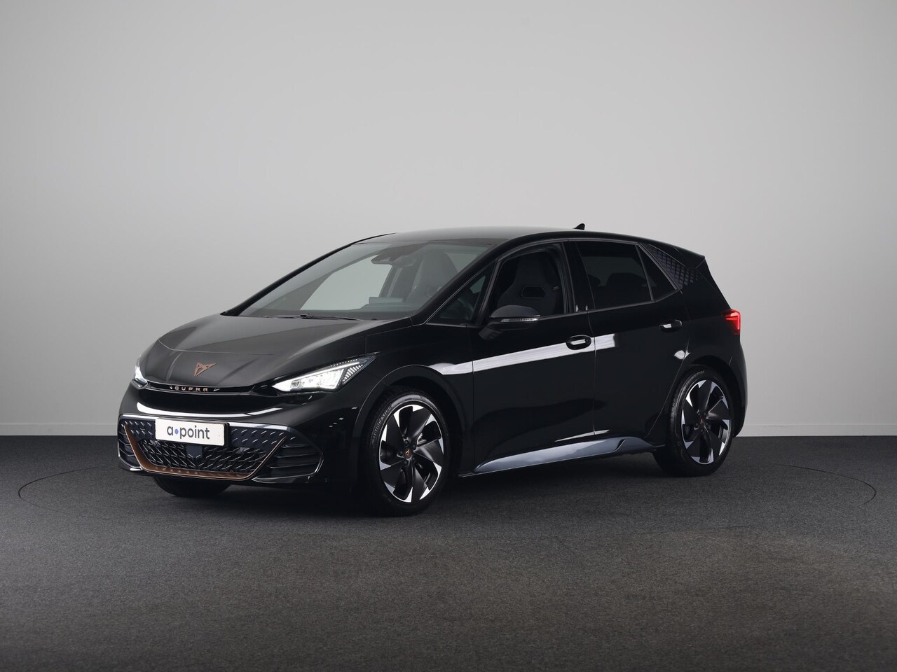CUPRA Born - Business Limited 63 kWh 231PK | Navigatie | 19 Inch | Achteruitrijcamera | Adaptieve Cruis - AutoWereld.nl