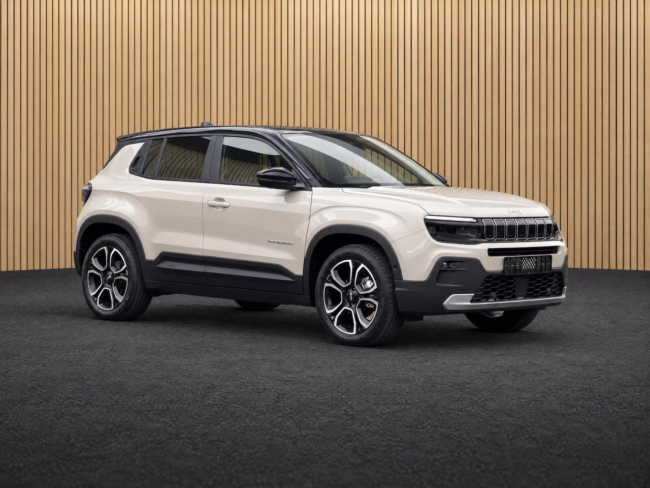 Jeep Avenger - Summit 54 kWh VOORRAAD KORTING - AutoWereld.nl