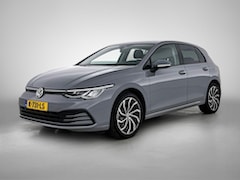 Volkswagen Golf - 1.5 TSI Life | Navigatie | parkeersensoren | Cruise control | Camera | 17 Inch Velgen |