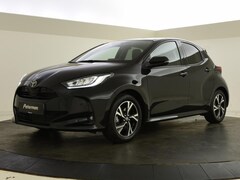 Toyota Yaris - 1.5 Hybrid 115 Style | PDC V+A | BSM | Stuur en Stoelverwarming