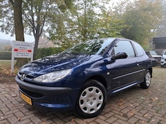 Peugeot 206 - 1.4 One-line Stuurbekrachtiging