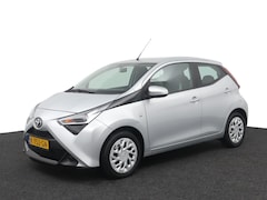 Toyota Aygo - 1.0 VVT-i x-play | Automaat | Apple carplay-android auto | Navigatie | 12500 KM |