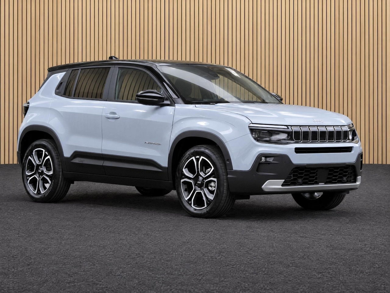 Jeep Avenger - Summit 54 kWh VOORRAAD KORTING - AutoWereld.nl