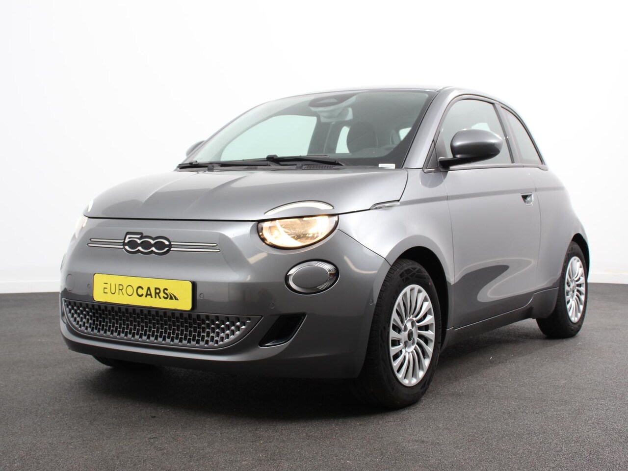 Fiat 500e - Urban 42 kWh Airco Climatronic 360 Camera Stoelverwarming Keyless Wireless CarPlay Dodehoe - AutoWereld.nl