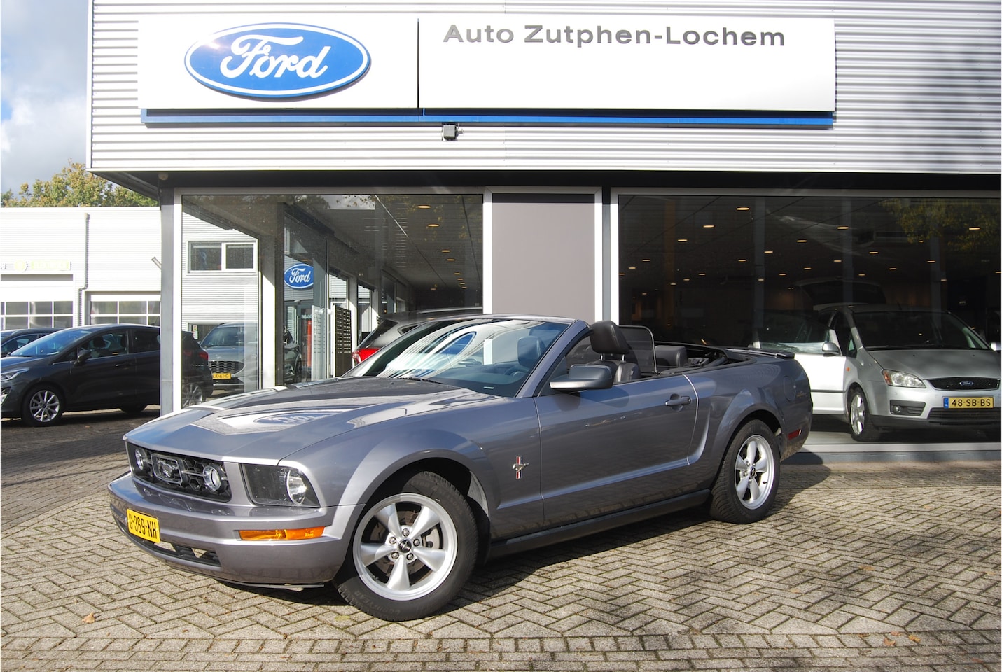 Ford Mustang - Cabriolet 4.0 V6 214PK Automaat YOUNGTIMER | LEDER | STOELVERWARMING | ONDERHOUDEN | AIRCO - AutoWereld.nl