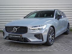 Volvo V60 - 2.0 T8 Plug-in hybrid AWD Ultra Dark | Panoramadak | Google on Board | Electrische Stoelen