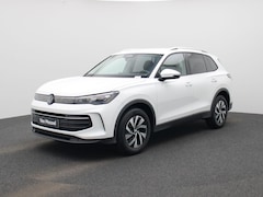 Volkswagen Tiguan - 1.5 eTSI Life Edition 130PK | Automaat | Trekhaak | Stoelverwarming | Elektrische achterkl