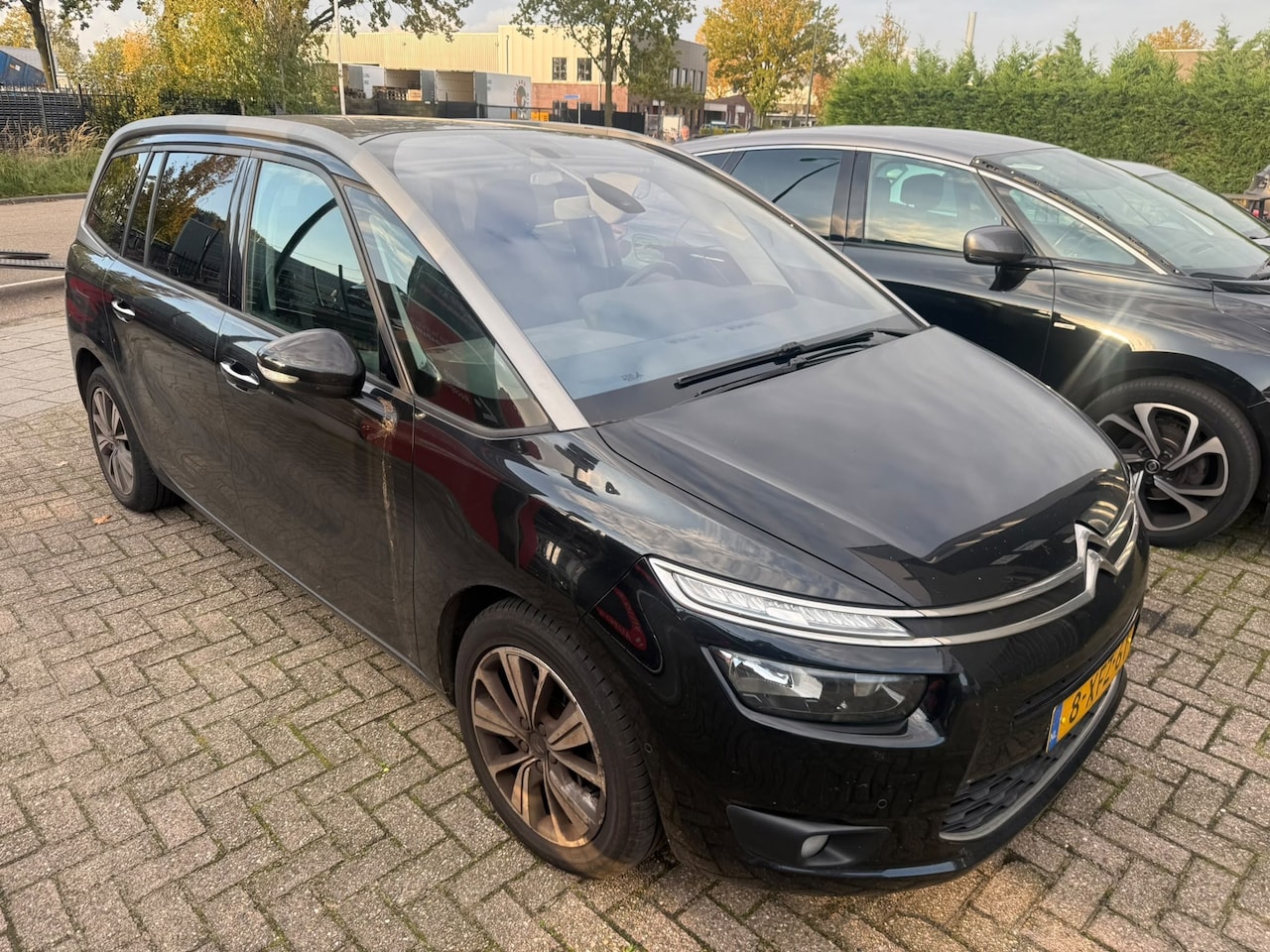 Citroën Grand C4 Picasso - 2.0 HDi 150PK Business (bj 2014) 7-PERS|CLIMA|CAM|DIGITAAL DASH| - AutoWereld.nl