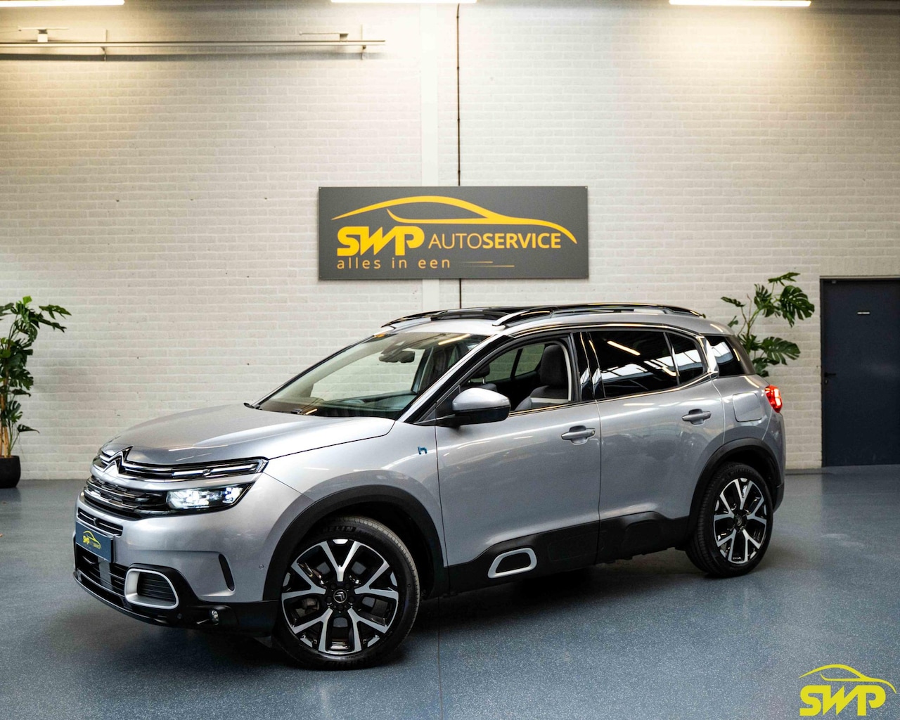 Citroën C5 Aircross - 1.6 Plug-in Hybrid 225 Shine | Pano | Elektr stoel | Elektr achterklep | 19 inch | Camera - AutoWereld.nl