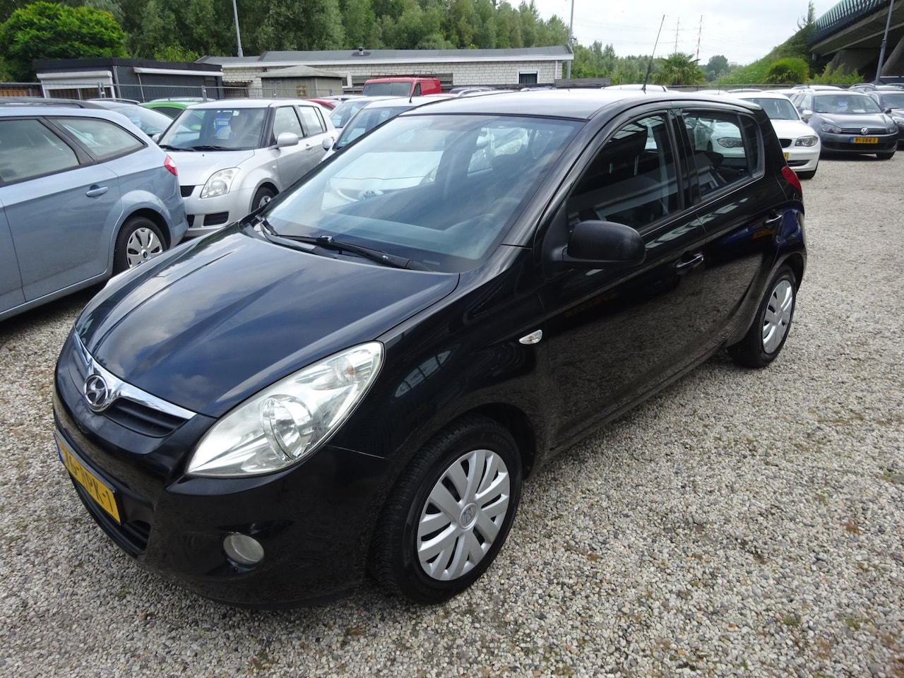 Hyundai i20 - 1.2i airco cruise control - AutoWereld.nl
