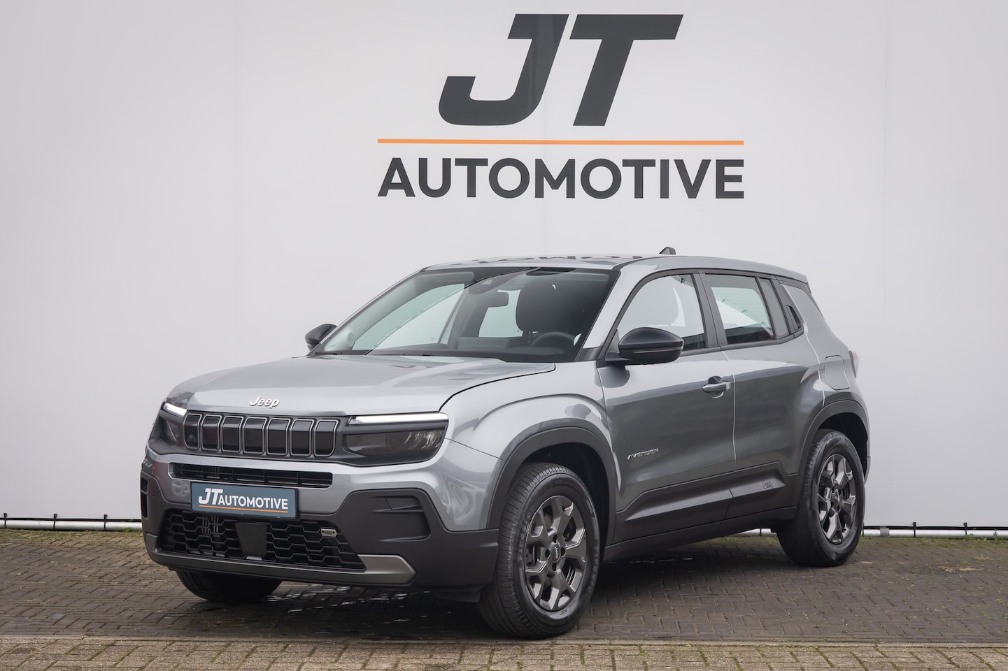 Jeep Avenger - 1.2 e-Hybrid Summit Cruise Control | Pdc | Carplay | Dab| Licht metalen velgen - AutoWereld.nl