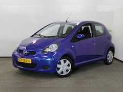 Toyota Aygo - 1.0-12V Comfort Navigator Unieke kleur|Airco|Navi