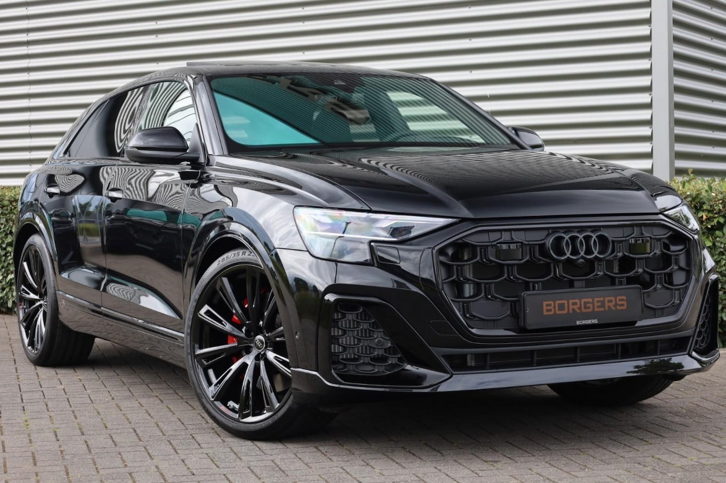 Audi Q8 - 60 TFSIe B&O l Pano l Volleder l 360° l Trekhaak - AutoWereld.nl
