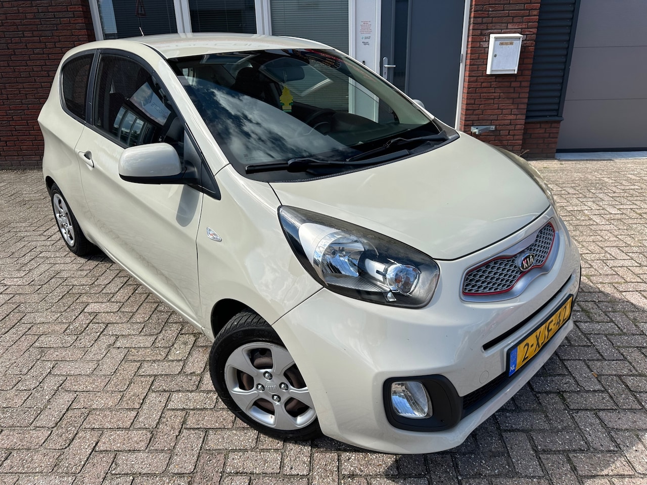 Kia Picanto - 1.0 CVVT / Aux / Nieuw model - AutoWereld.nl