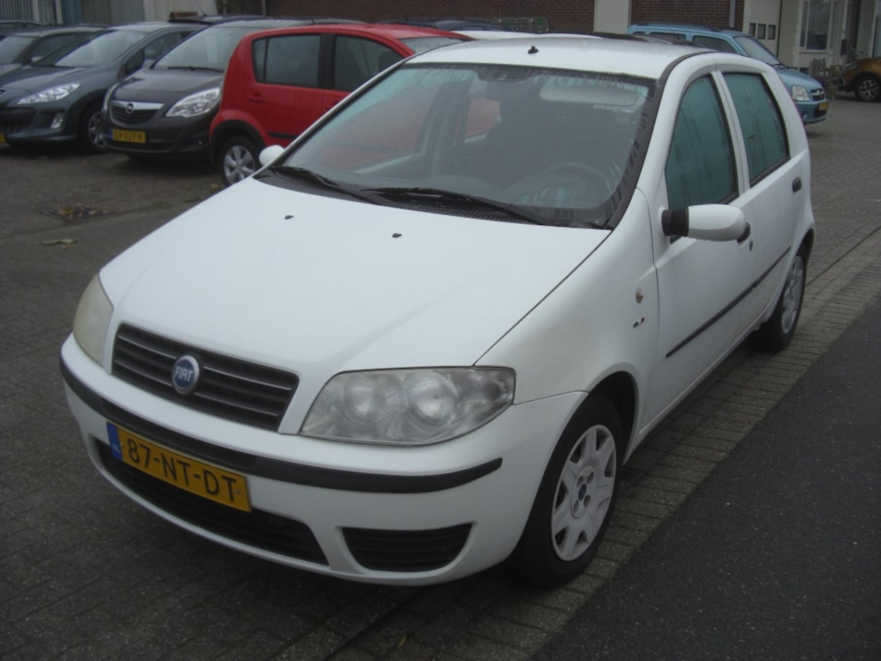 Fiat Punto - apk 11.27 1.2 Active - AutoWereld.nl
