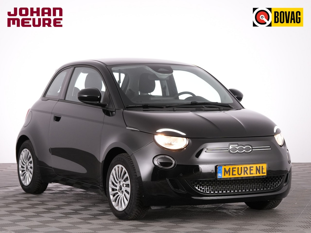Fiat 500e - Urban Plus 24 kWh | NAVI | STOELVERWARMING | CAMERA | BLISS ! - AutoWereld.nl