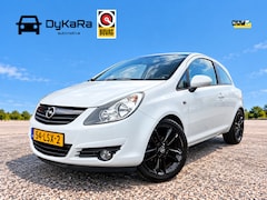 Opel Corsa - 1.4-16V Color Edition 17inch Airco, Carplay NAP